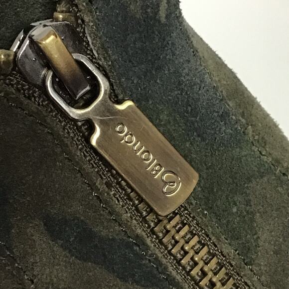 Blondo Glenda Waterproof Camo Hidden Wedge Sneaker Shoe Zip Close 7.5 7 1/2 - Picture 10 of 10